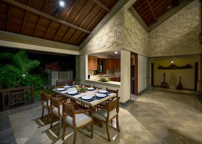 Deh Simba At Oberoi Seminyak (Bali)